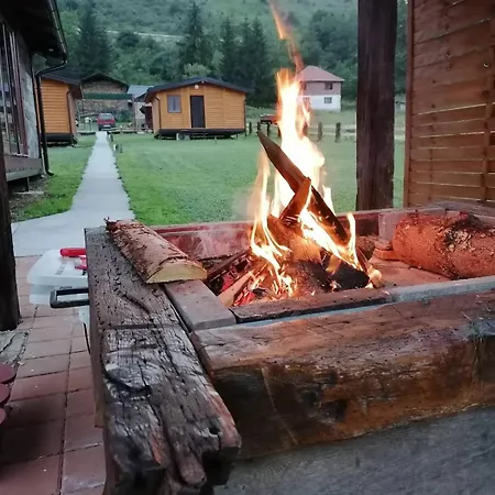 Brvnare Vapa * Sjenica